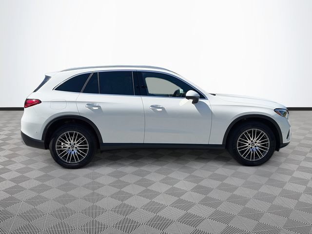 Certified 2026 Mercedes-Benz GLC 300 4MATIC image 7