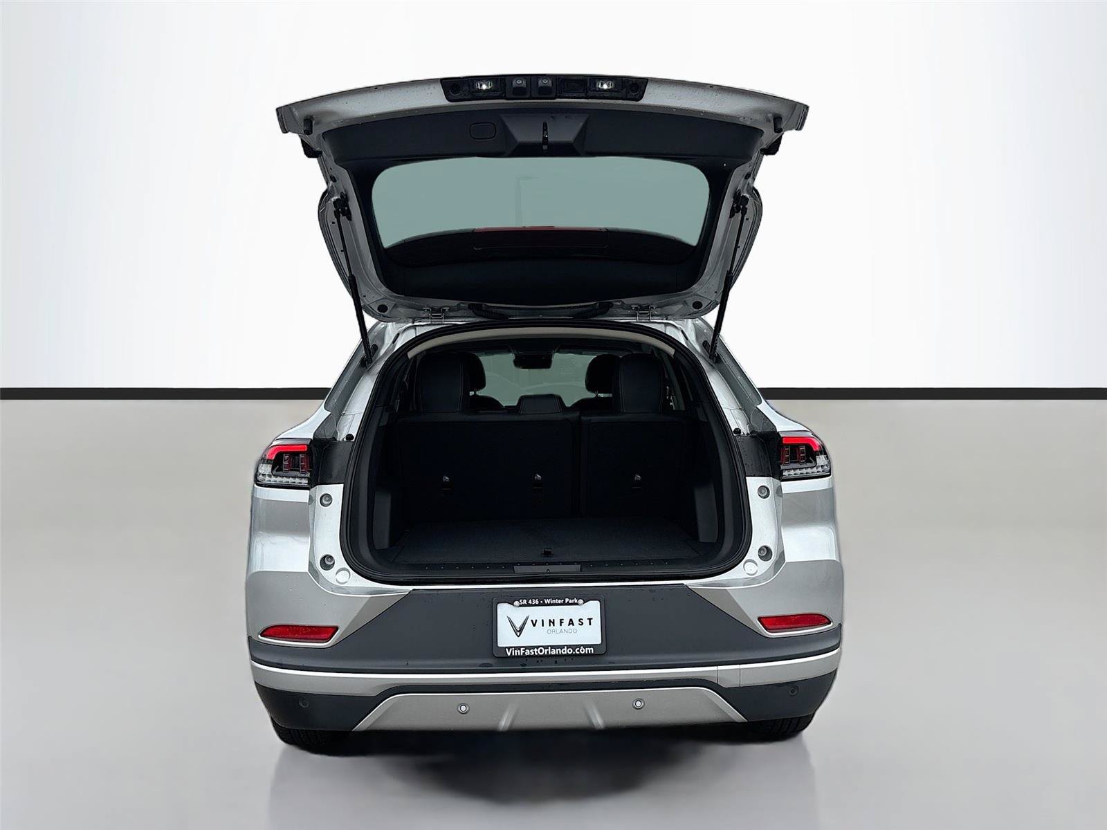 New 2025 VinFast VF 8 Eco AWD/4WD image 25