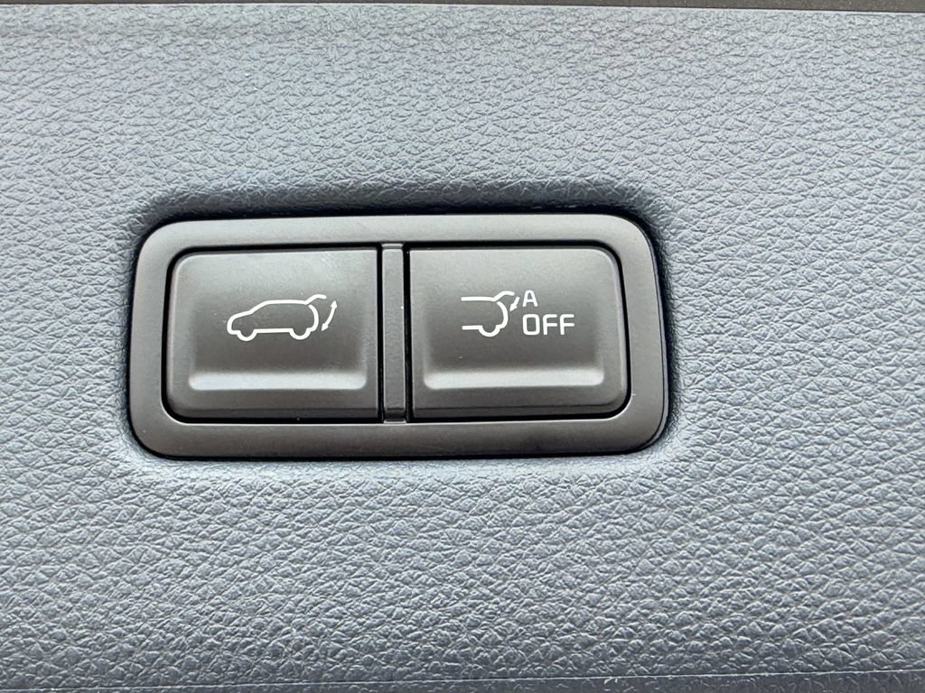 Certified 2026 Kia Carnival SX Prestige FWD image 14