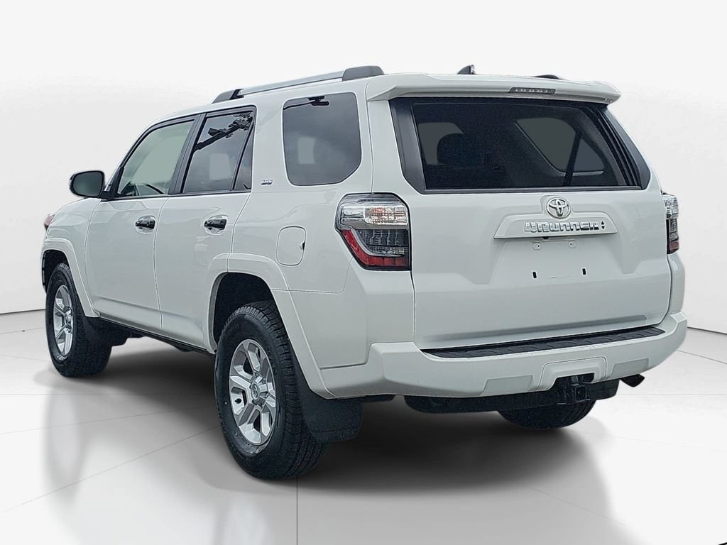 Used 2024 Toyota 4Runner SR5 RWD image 8