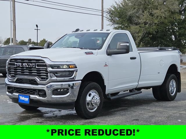 Used 2026 RAM 3500 Tradesman image 4
