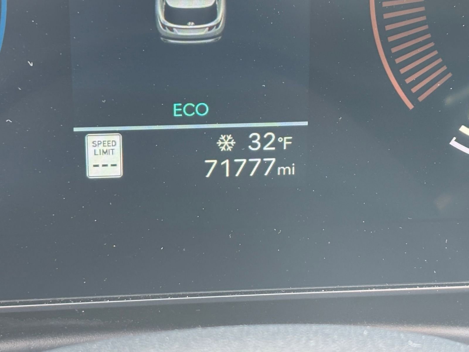 Used 2025 Hyundai Tucson Blue image 40