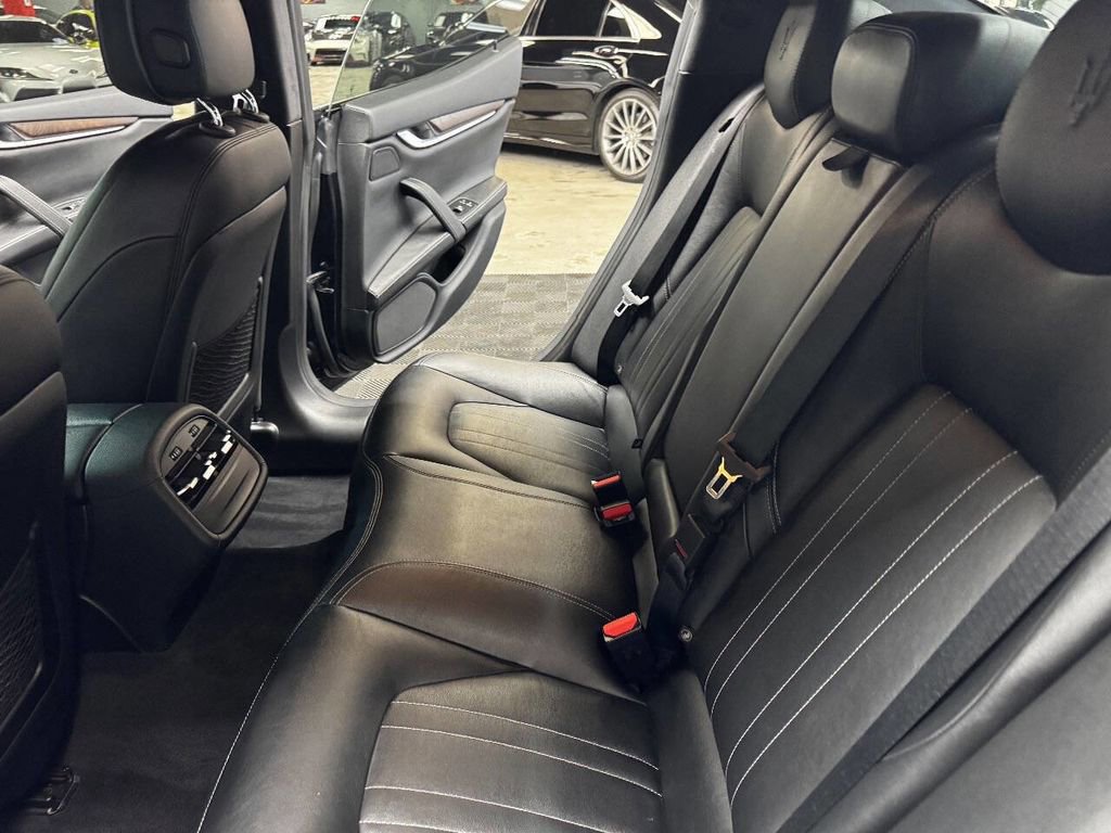 Used 2016 Maserati Ghibli S RWD image 44