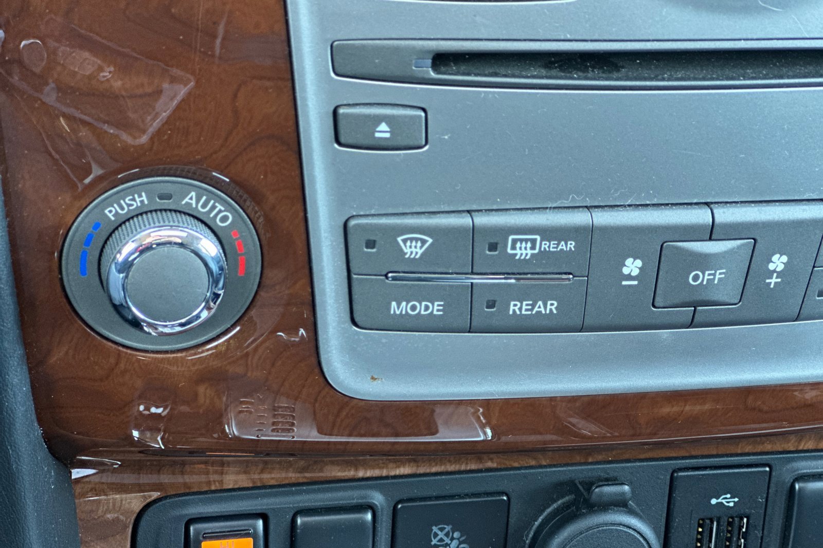 Used 2018 INFINITI QX80 2WD w/ Driver Assistance Package image 30