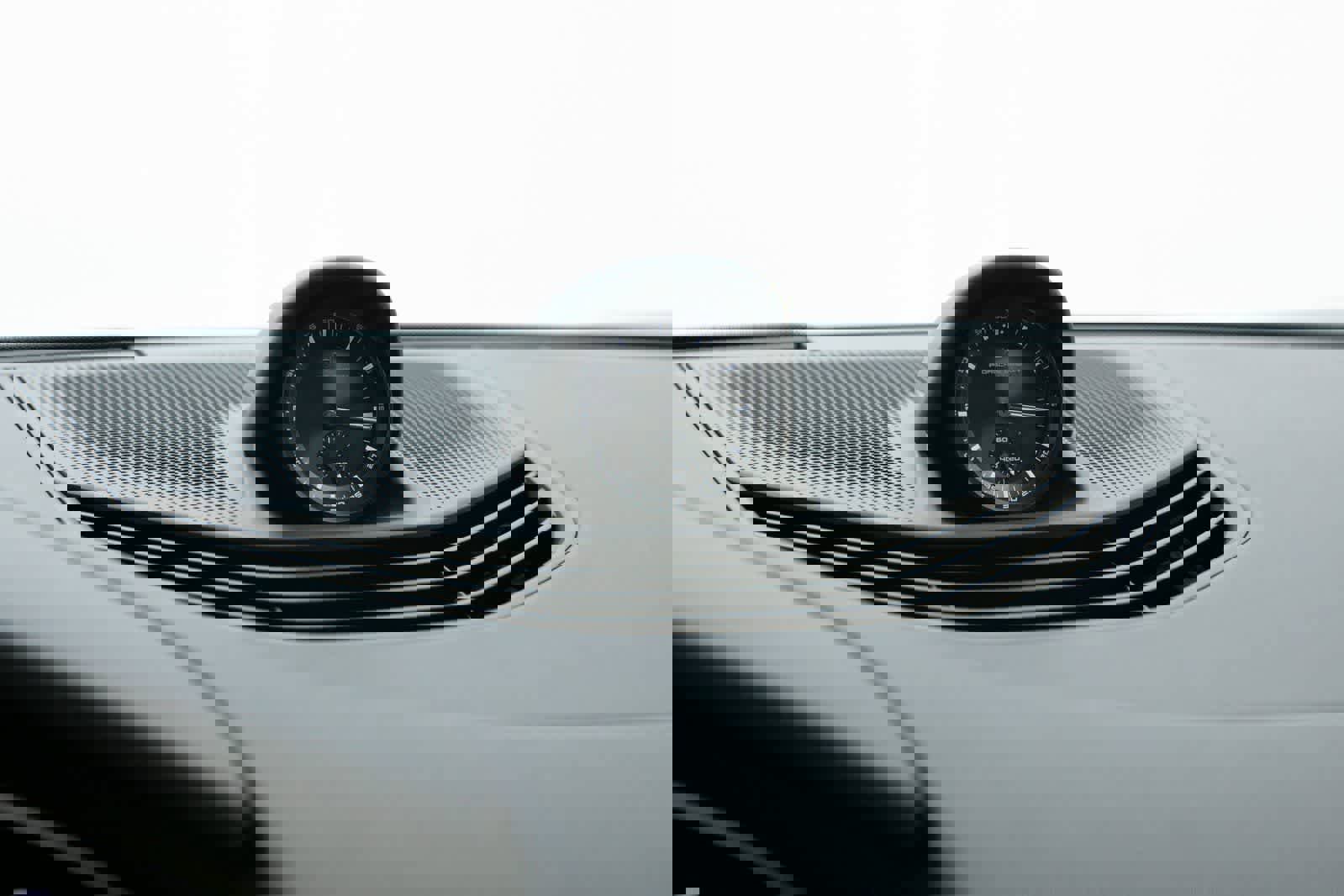 New 2026 Porsche Taycan GTS image 25