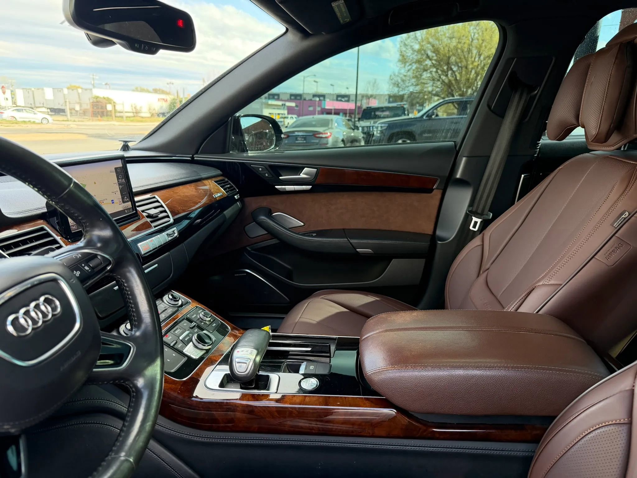 Used 2012 Audi A8 L 4.2 image 23