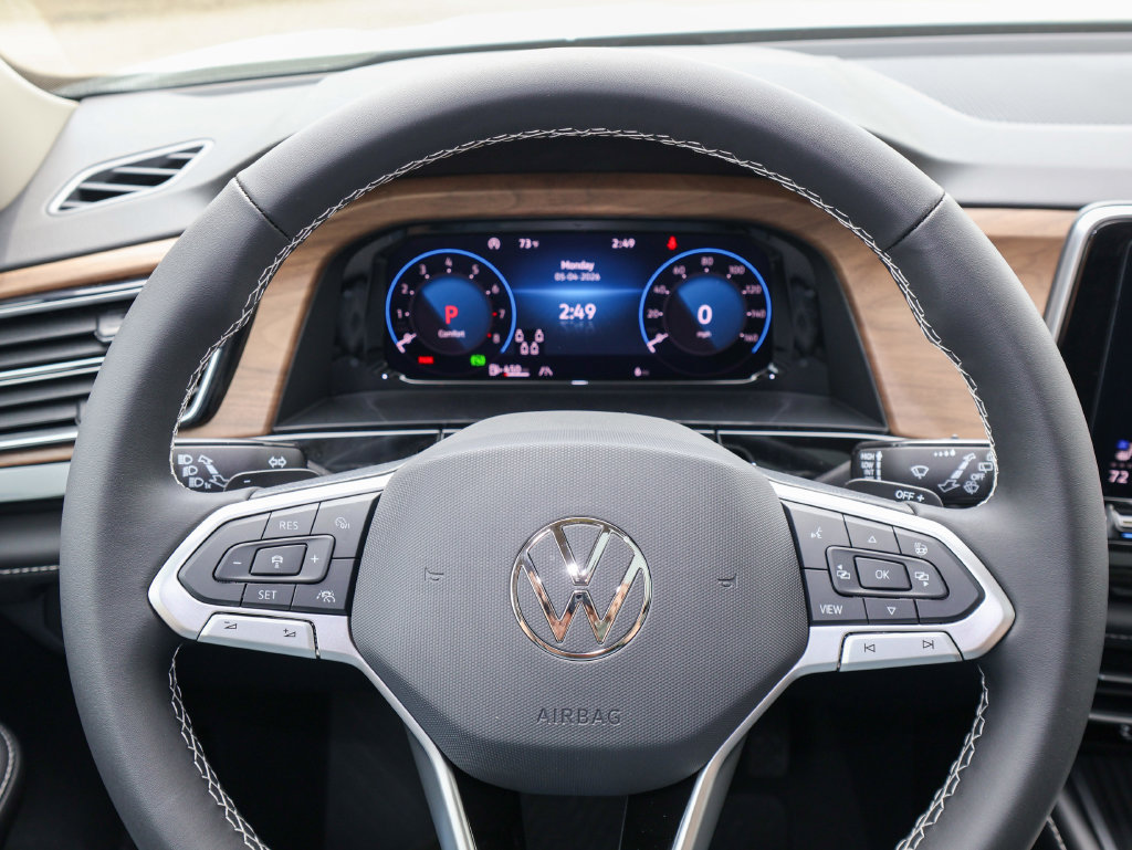 New 2026 Volkswagen Atlas SE FWD image 23