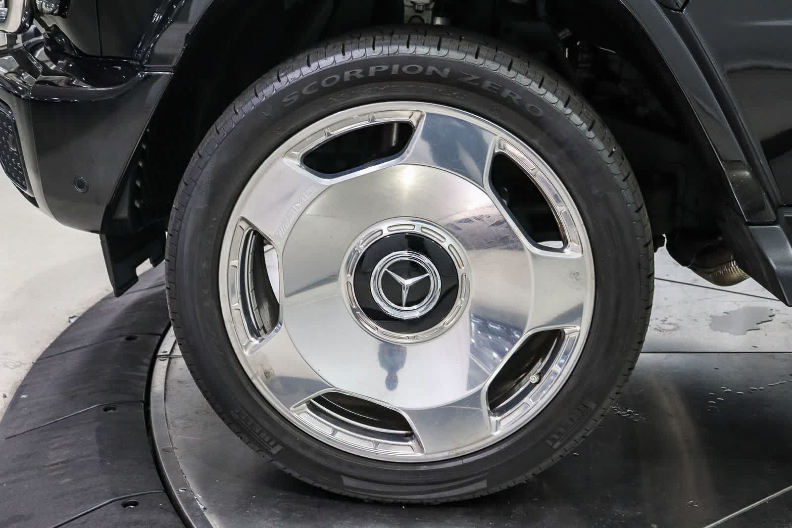 Certified 2025 Mercedes-Benz G 550 image 9