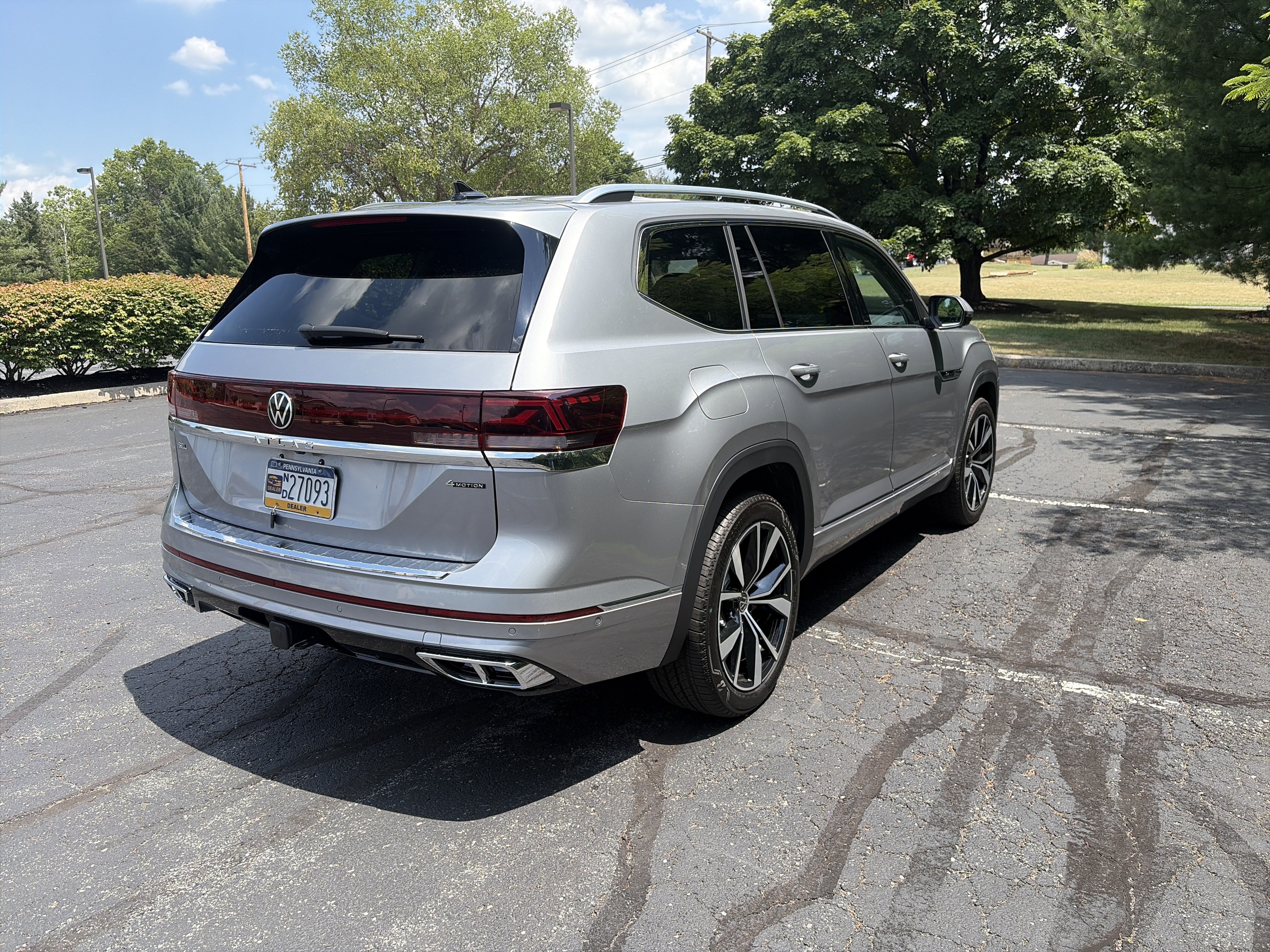 New 2026 Volkswagen Atlas SEL Premium R-Line AWD/4WD image 4