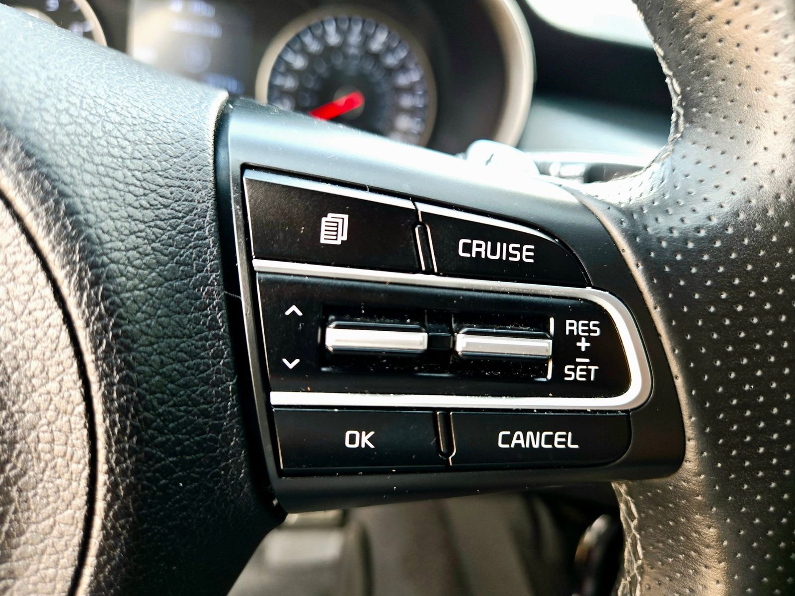 Used 2020 Kia Stinger GT AWD/4WD image 12