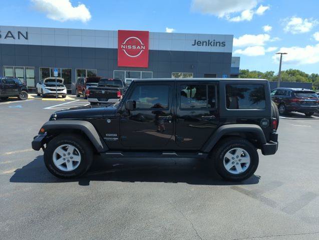 Used 2018 Jeep Wrangler Unlimited Sport S AWD/4WD image 11