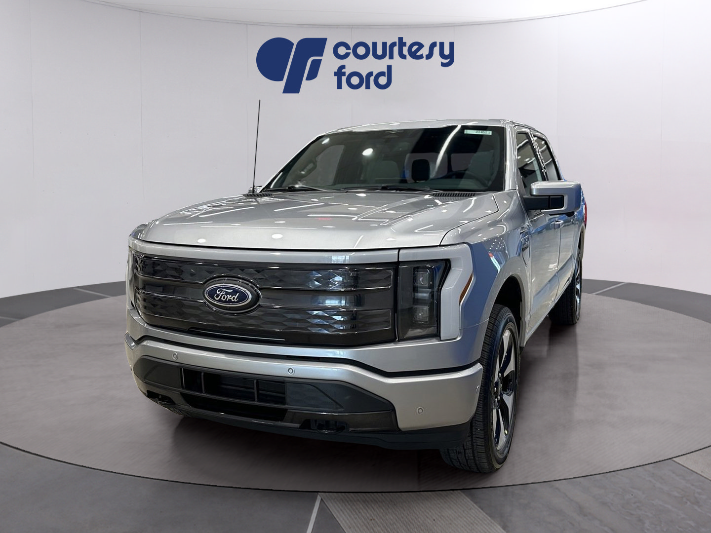 New 2023 Ford F150 Lightning Platinum AWD/4WD image 3