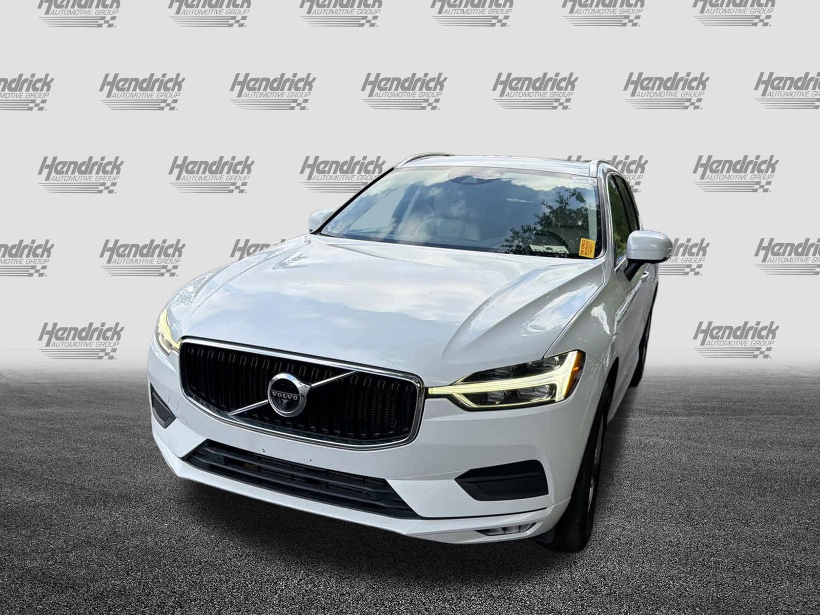 Used 2021 Volvo XC60 T5 Momentum AWD/4WD image 8