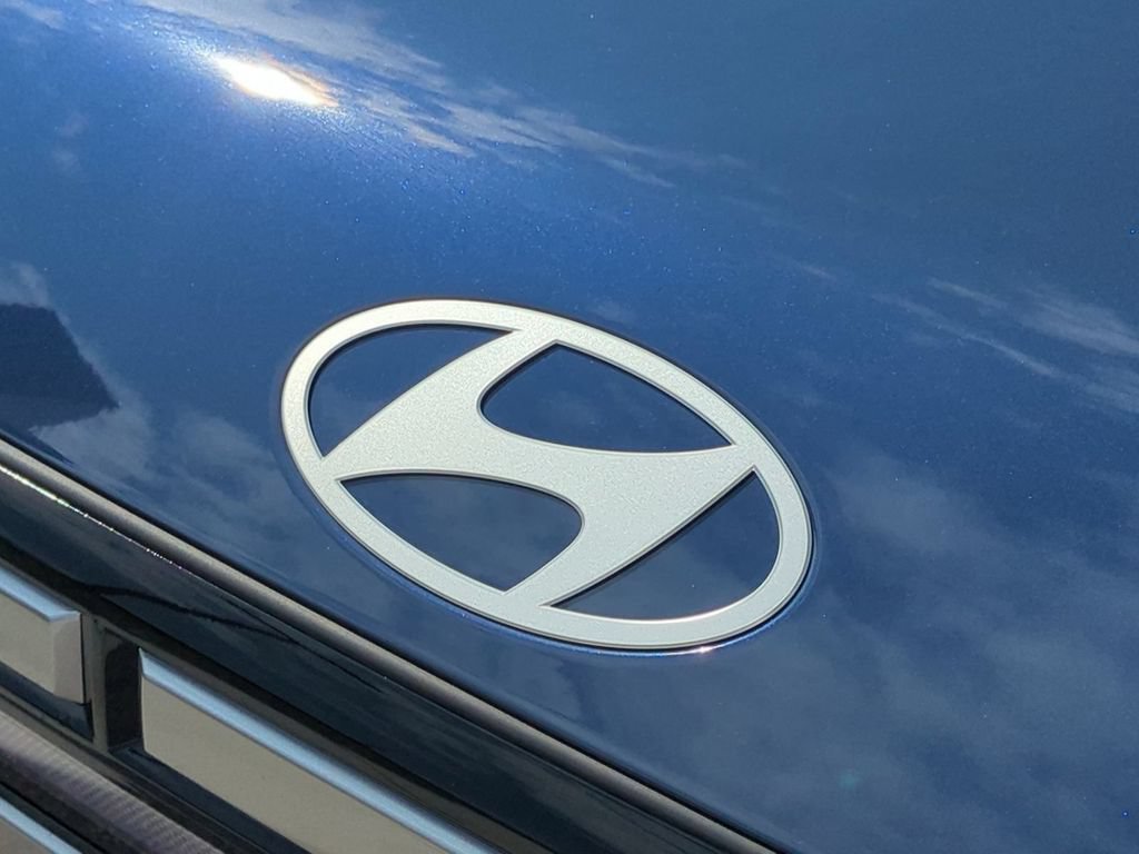 New 2027 Hyundai Santa Fe SEL FWD image 13