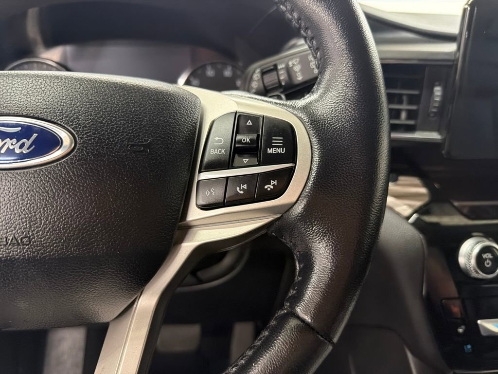 Used 2021 Ford Explorer Limited w/ Equipment Group 301A image 10
