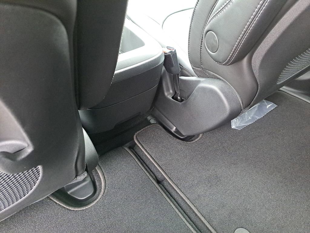 New 2026 Chrysler Pacifica Select image 14