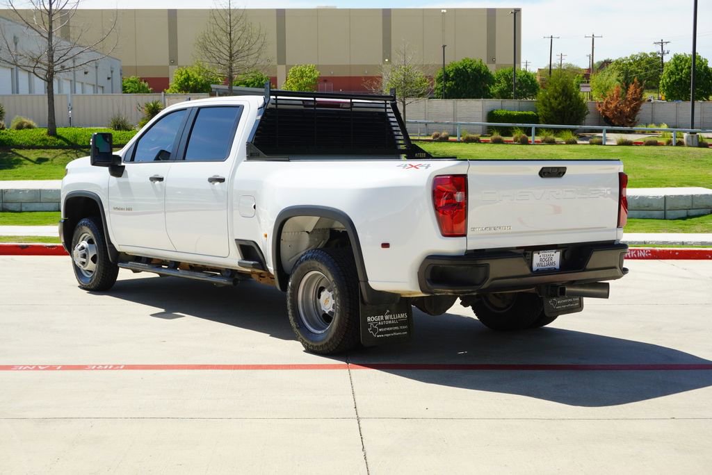 Used 2024 Chevrolet Silverado 3500 W/T image 3