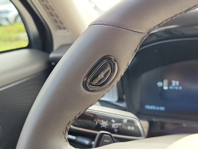 Certified 2024 Lincoln Corsair FWD image 19