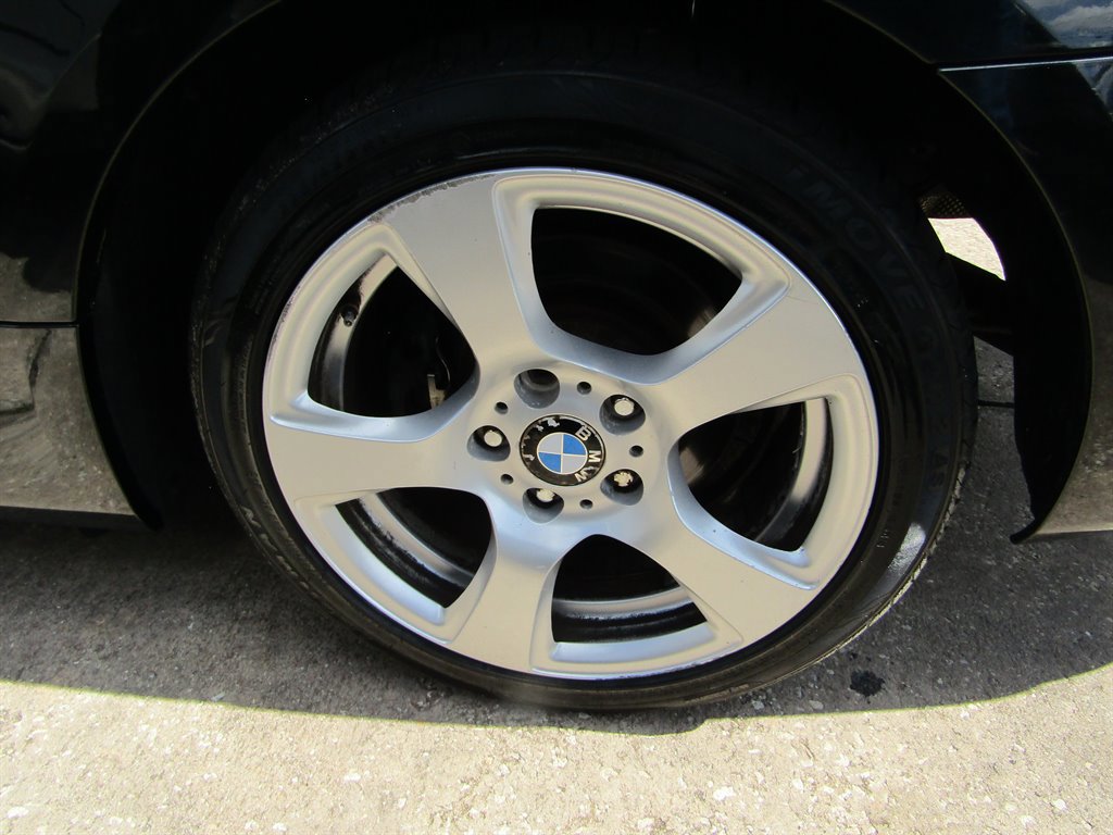 Used 2009 BMW 328i xDrive Coupe image 13