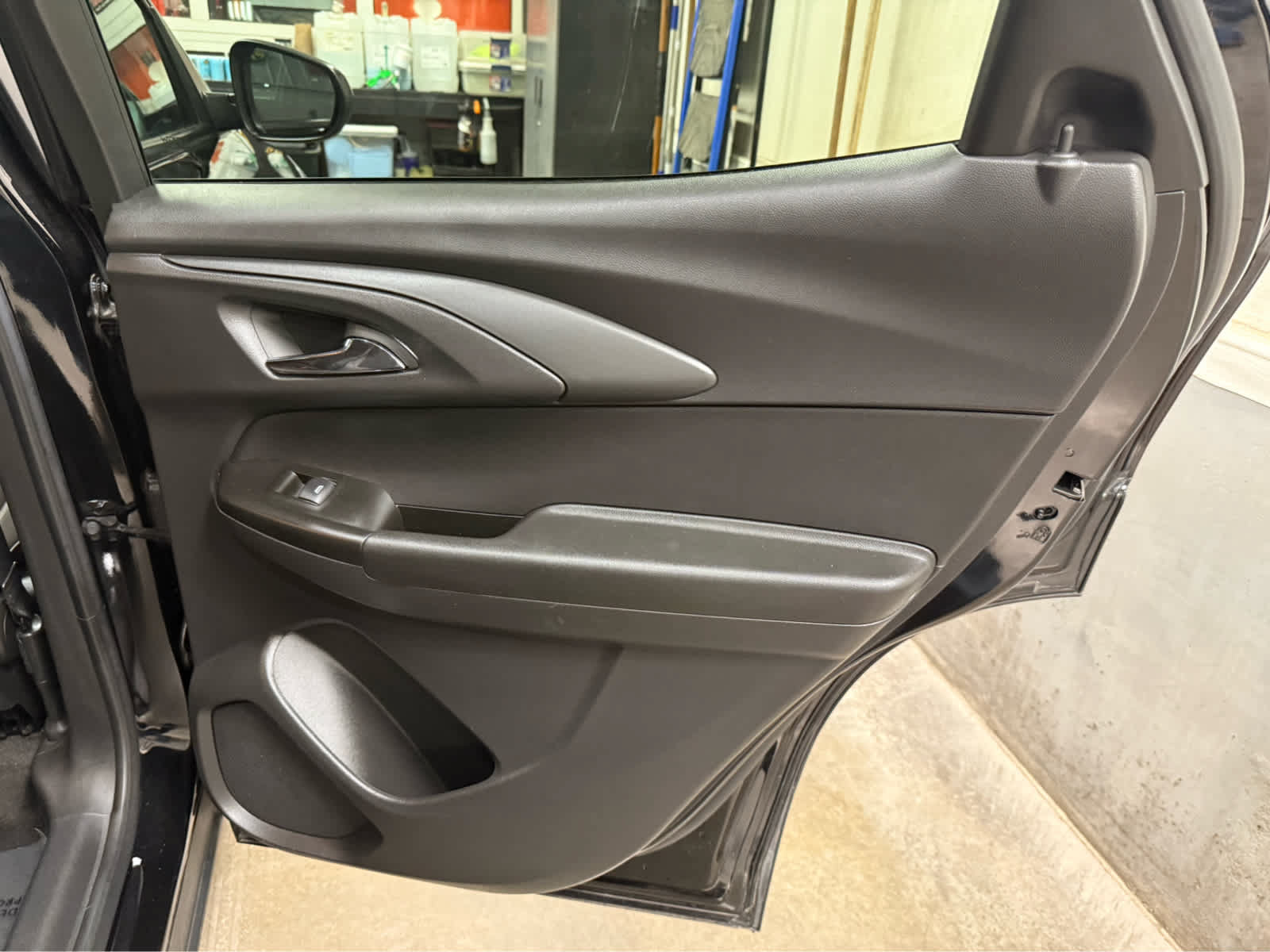 Used 2024 Chevrolet TrailBlazer LT w/ Convenience Package AWD/4WD image 26