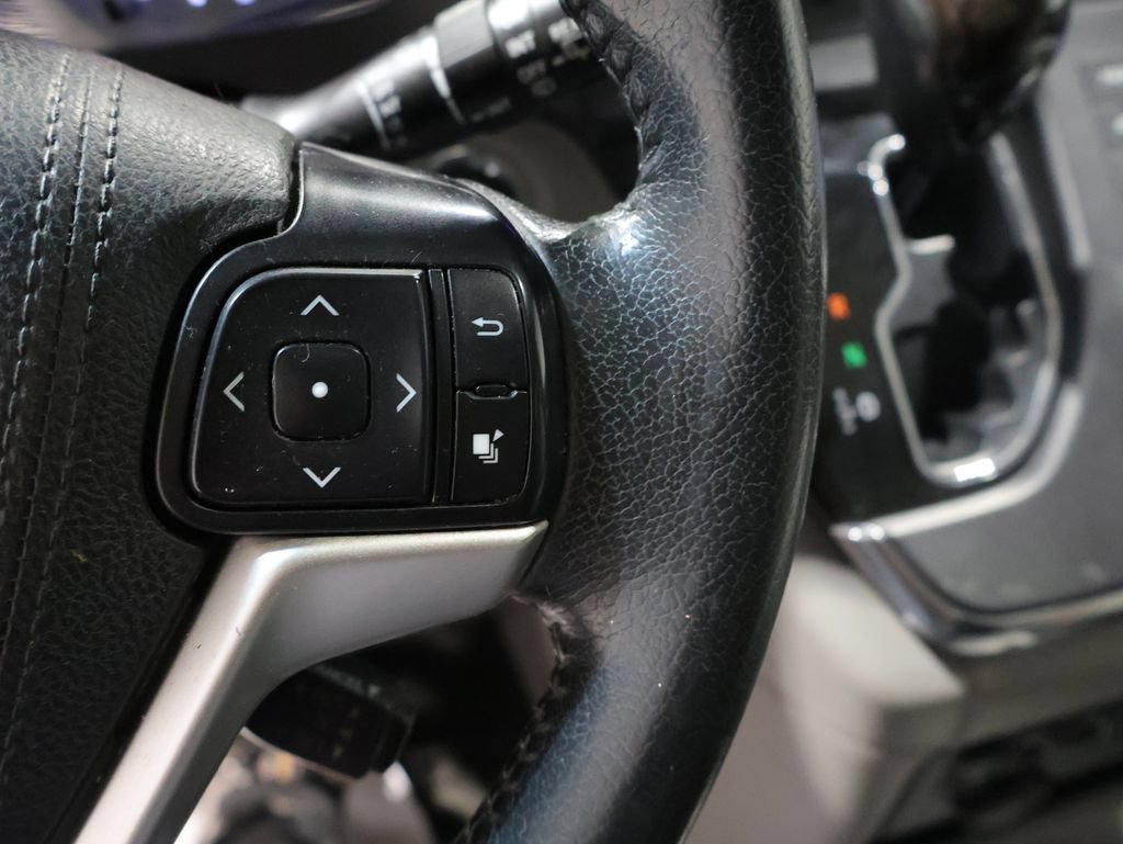 Used 2015 Toyota Sienna XLE AWD/4WD image 31