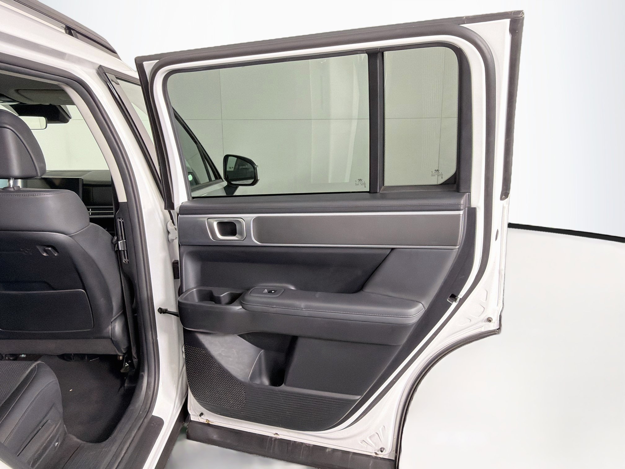 Used 2026 Hyundai Santa Fe SEL FWD image 29
