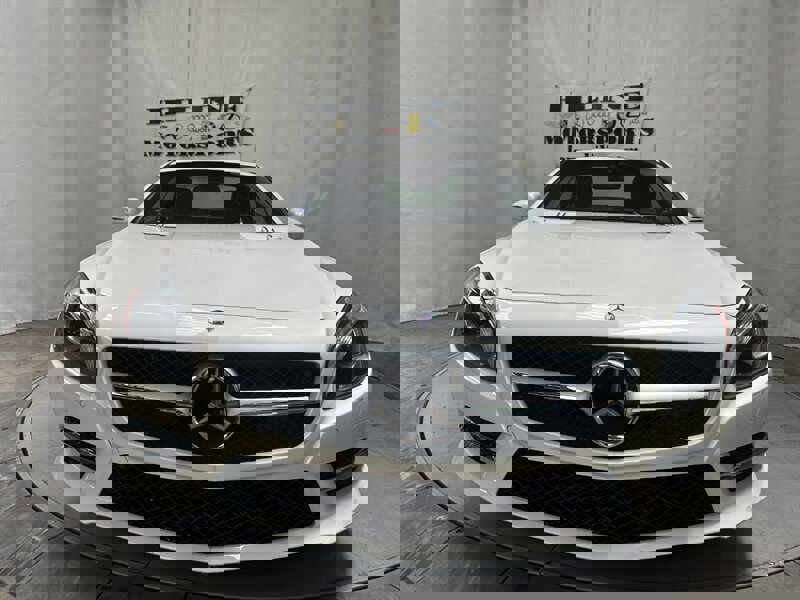 Used 2015 Mercedes-Benz SL 550 w/ White Arrow Edition image 16