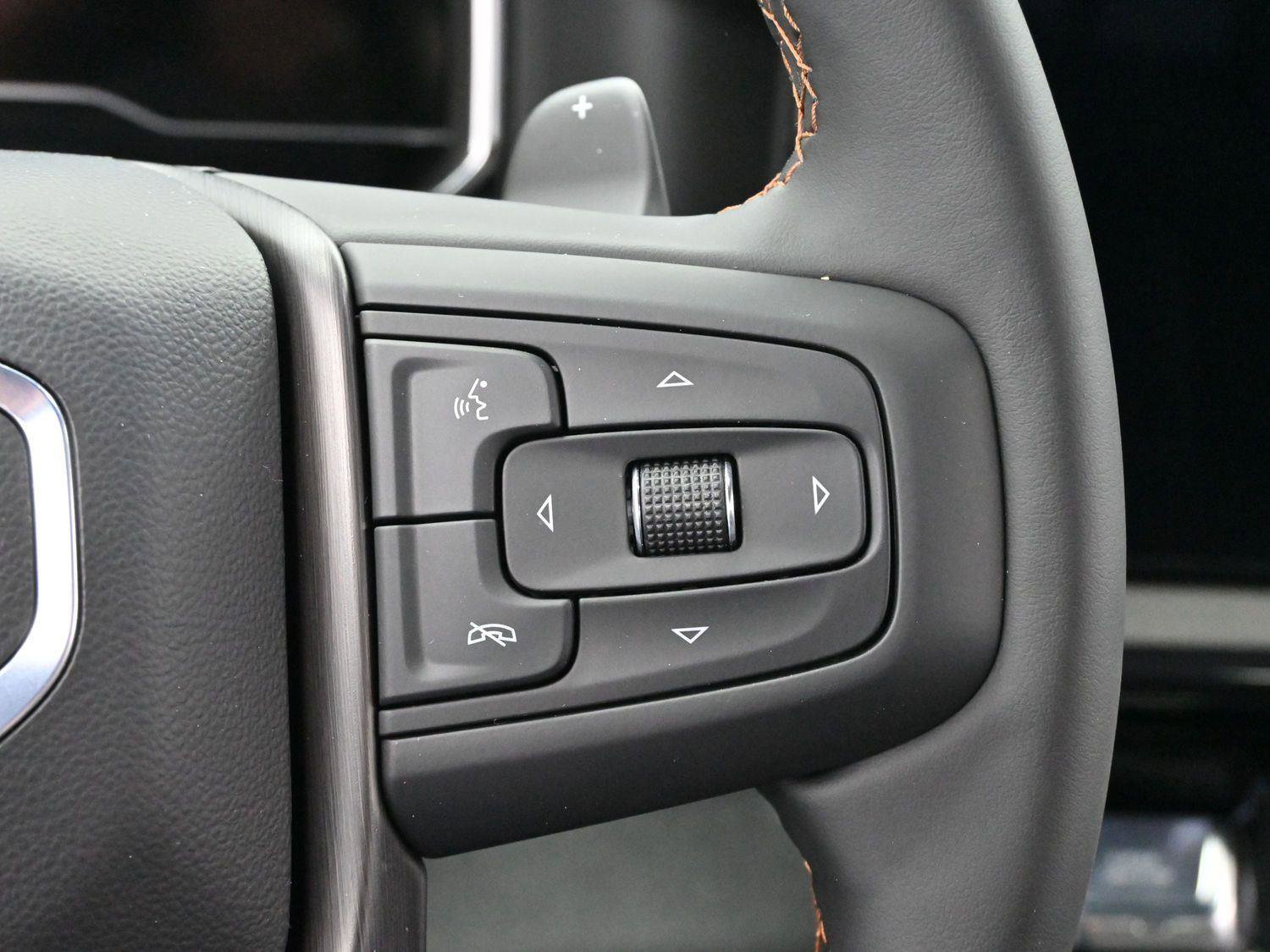 Used 2025 GMC Sierra 1500 AT4 w/ AT4 Premium Package image 19