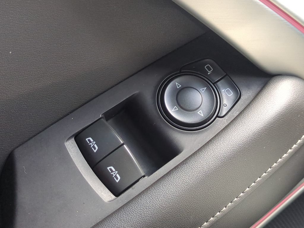 Used 2022 Chevrolet Camaro SS RWD image 25
