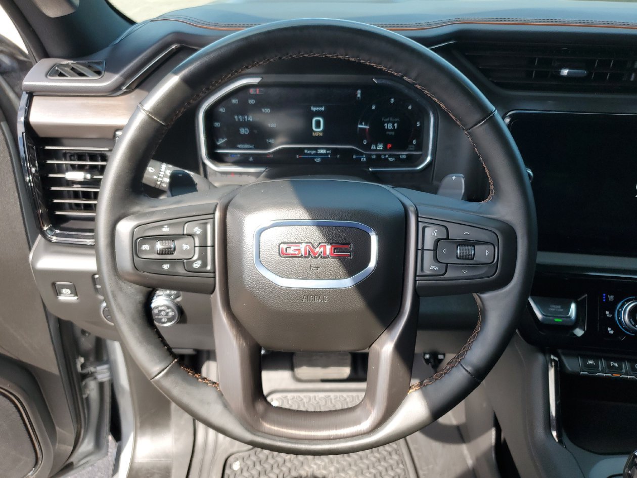 Used 2025 GMC Sierra 1500 AT4 w/ AT4 Premium Package AWD/4WD image 21