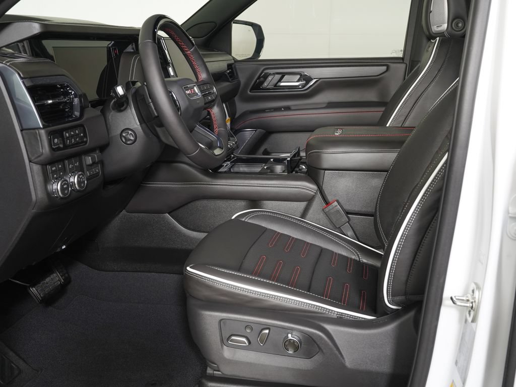 Used 2026 GMC Yukon AT4 Ultimate AWD/4WD image 23