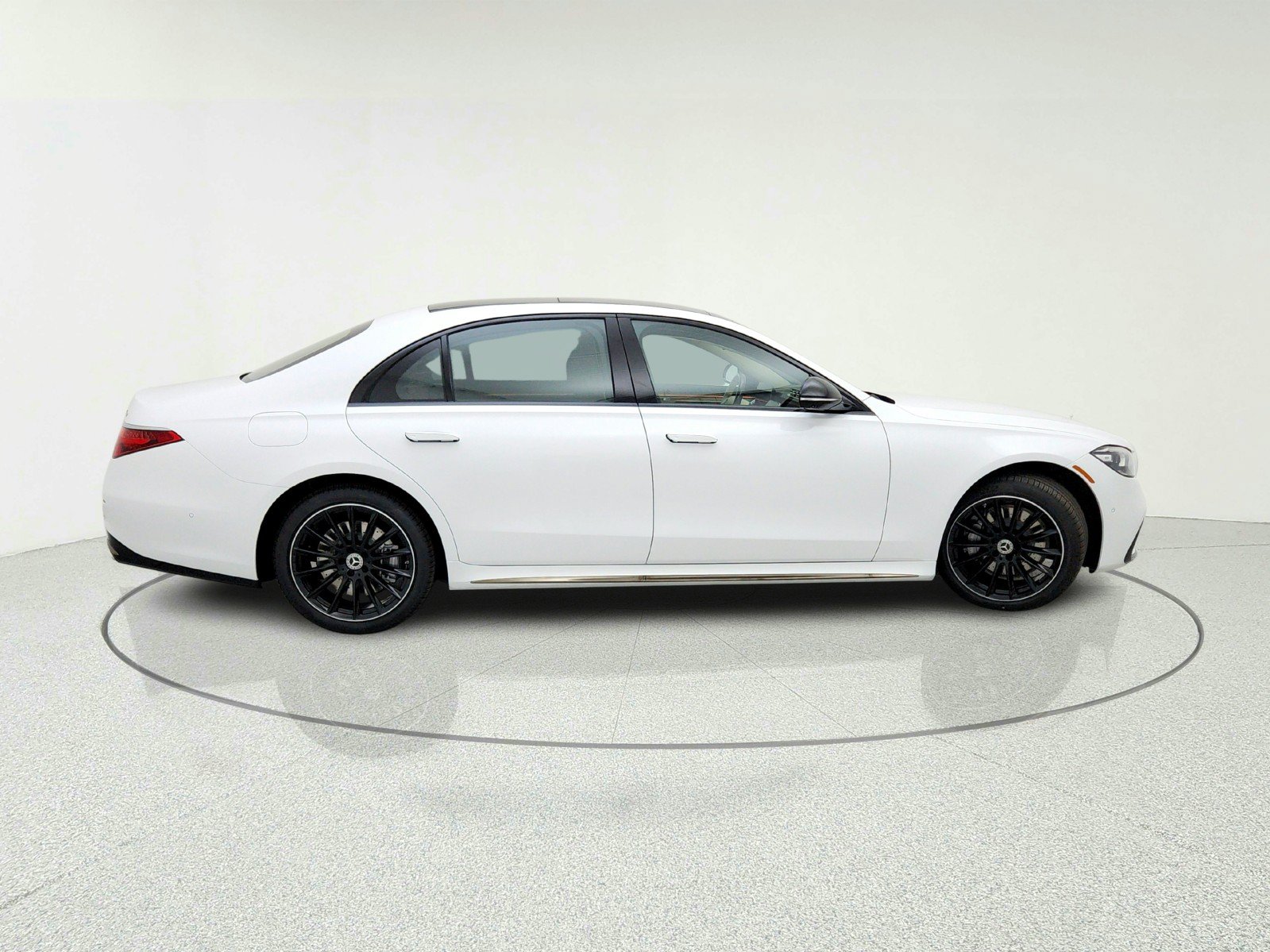 New 2026 Mercedes-Benz S 500 4MATIC image 7