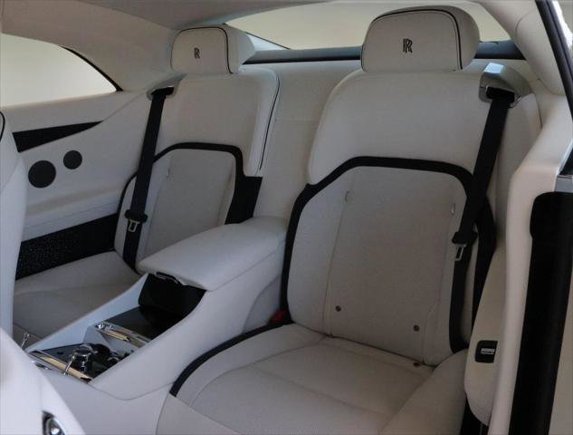 Certified 2024 Rolls-Royce Spectre image 17