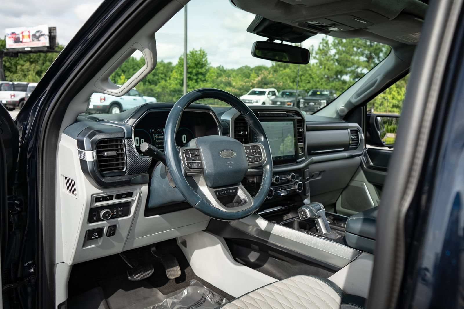 Used 2023 Ford F150 Limited AWD/4WD image 13