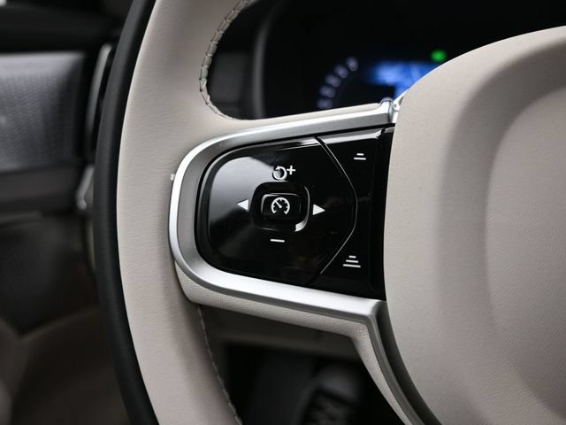 New 2026 Volvo XC90 T8 Ultra w/ Protection Package Premier AWD/4WD image 29