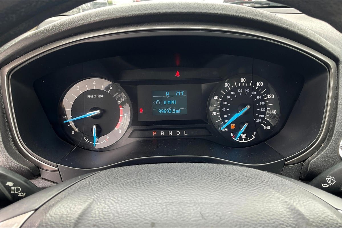 Used 2017 Ford Fusion S FWD image 20