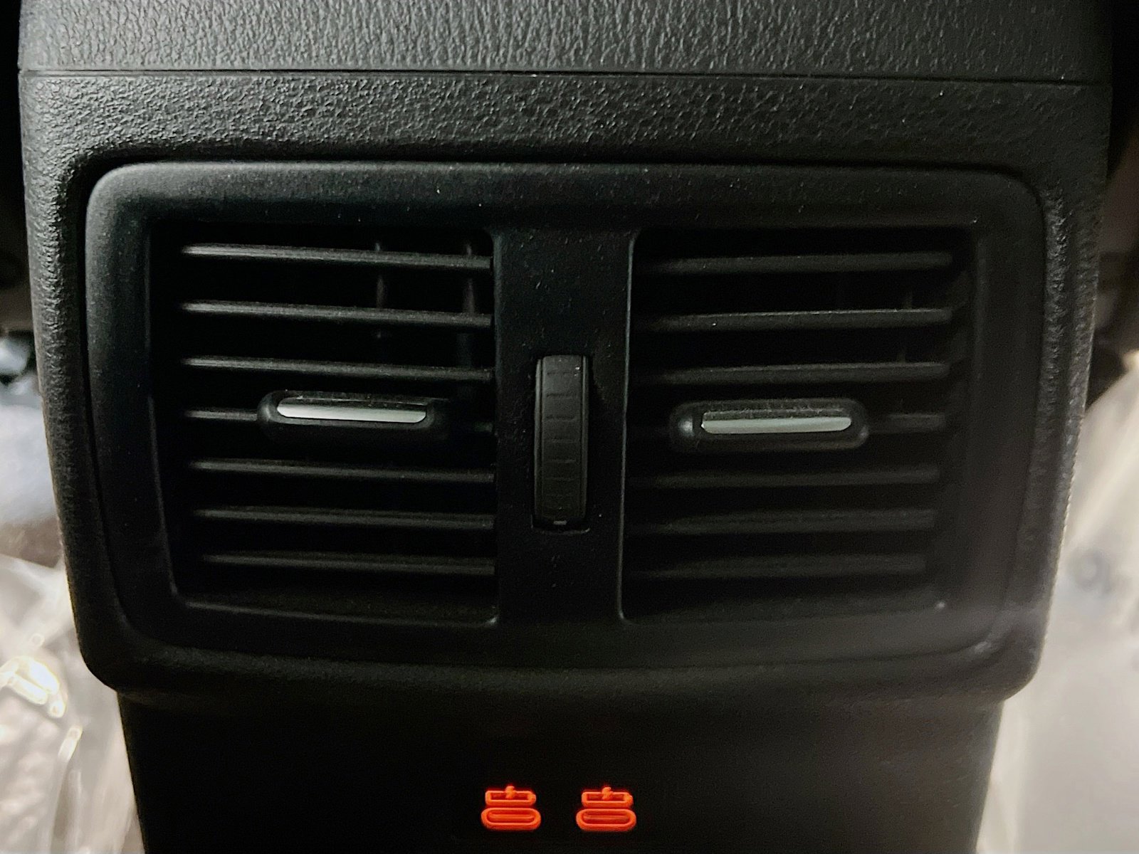 Used 2020 BMW X2 sDrive28i w/ Convenience Package image 19