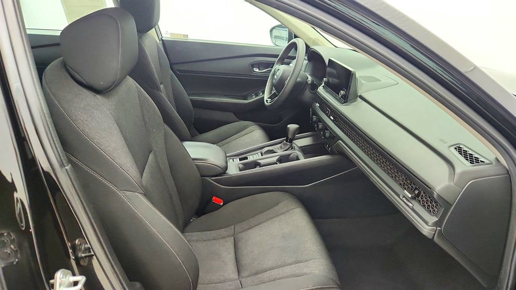 Used 2023 Honda Accord EX image 23