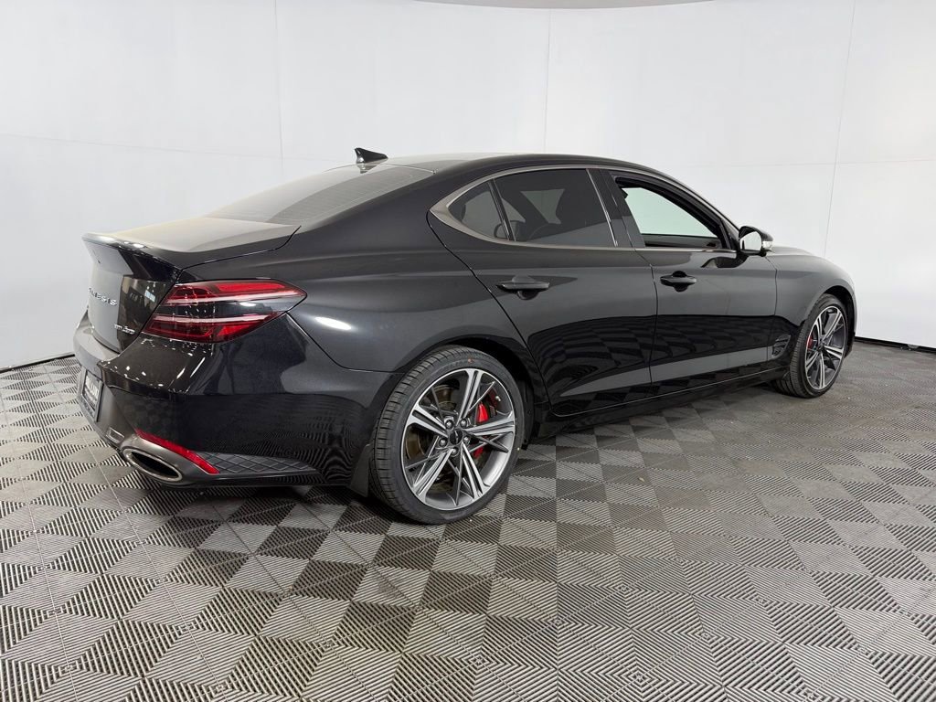 Used 2025 Genesis G70 3.3T Advanced w/ Sport Prestige Package image 6