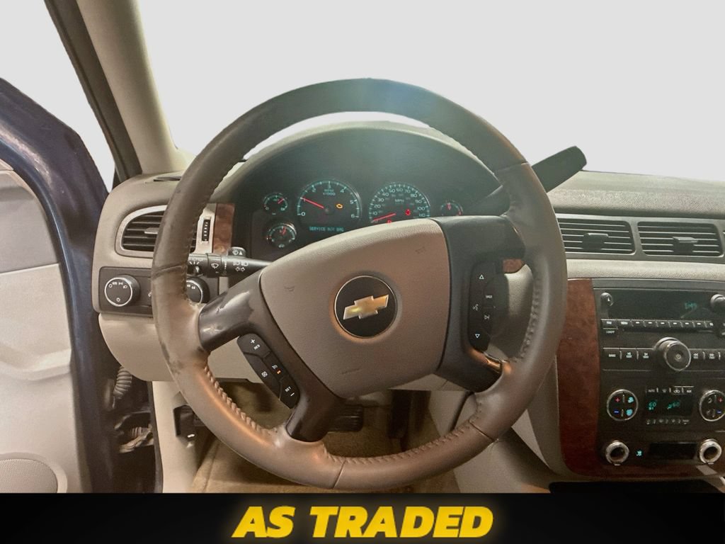 Used 2007 Chevrolet Suburban LT w/ LT Preferred Equipment Group AWD/4WD image 11