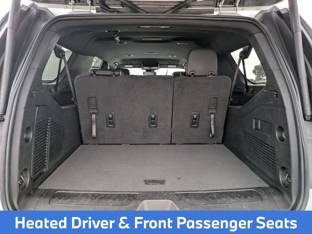 Used 2023 Chevrolet Suburban LT image 34