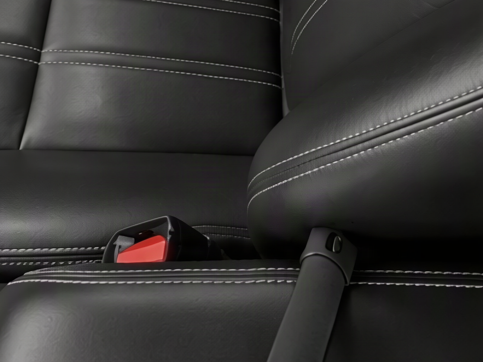 Used 2022 Chrysler 300 S RWD image 24