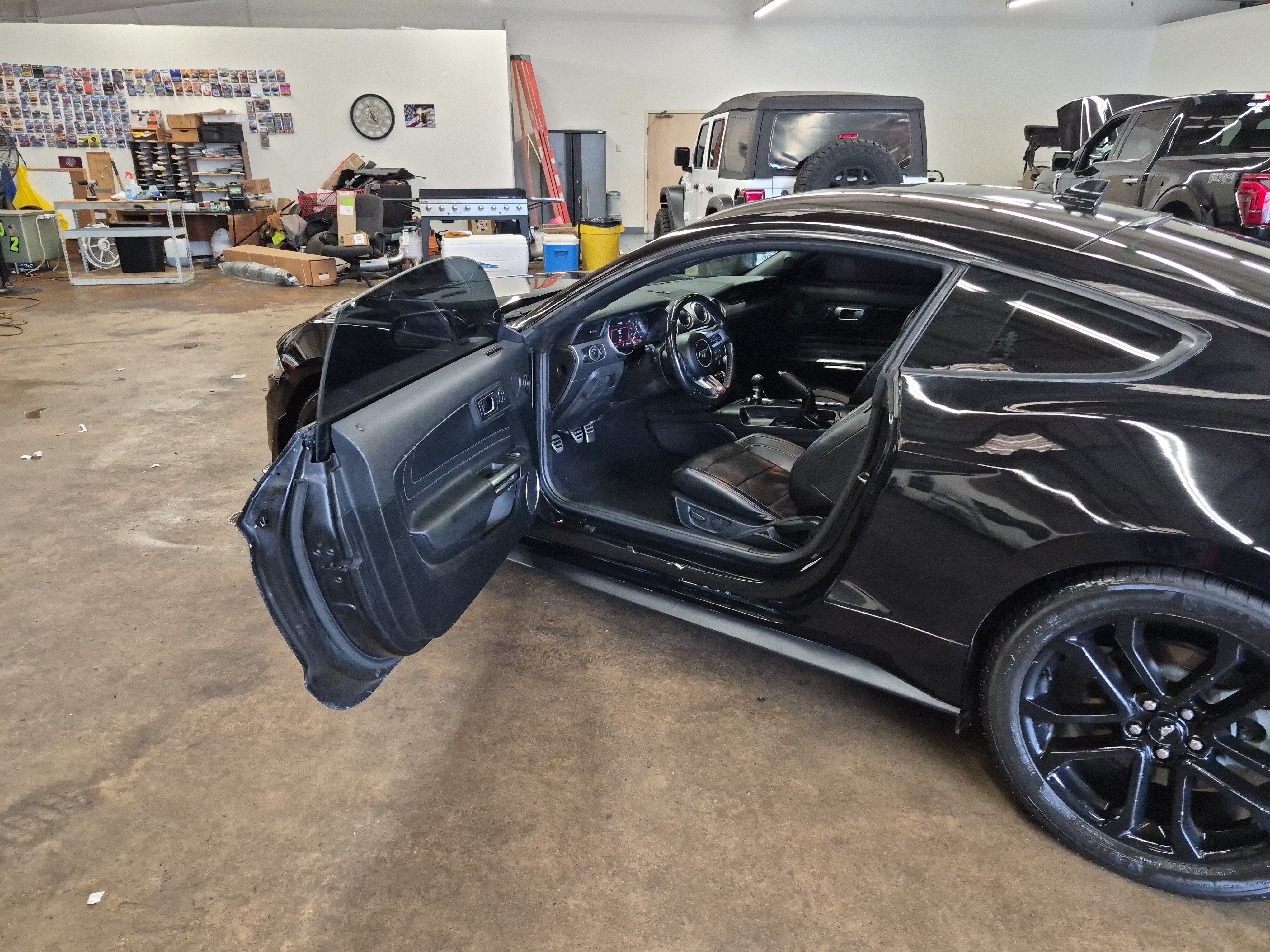 Used 2021 Ford Mustang GT Premium w/ Equipment Group 401A RWD image 10