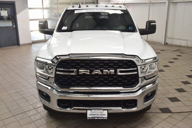 Used 2024 RAM 3500 SLT w/ Quick Order Package 2YG SLT image 2