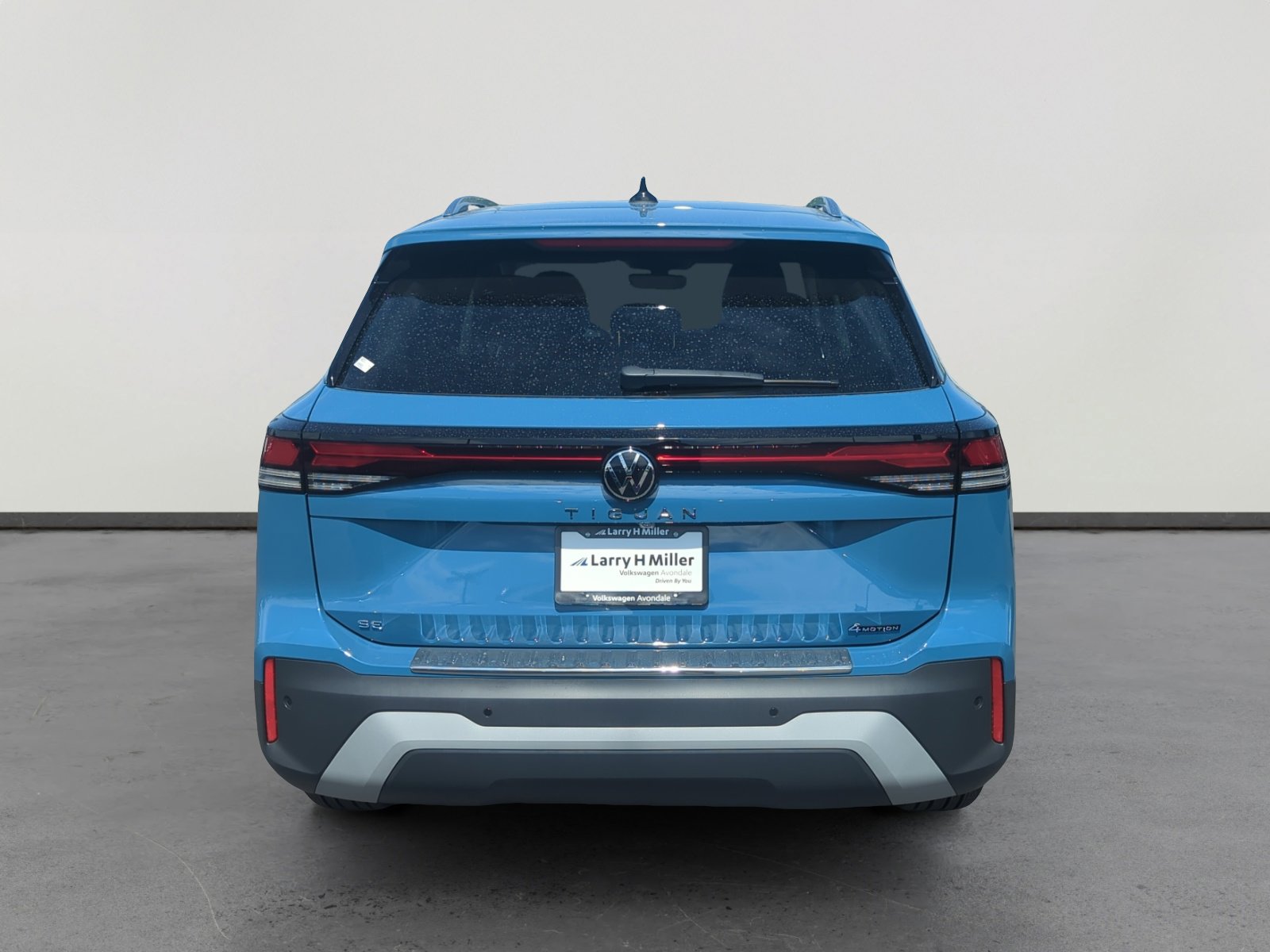 New 2025 Volkswagen Tiguan SE image 4