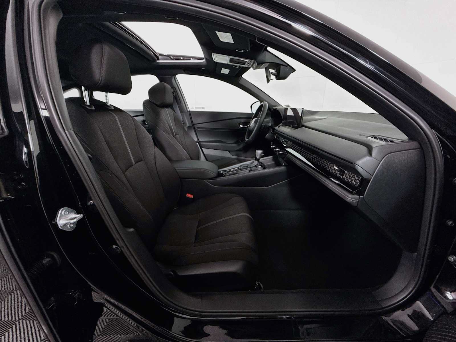 Certified 2026 Honda Accord Sport image 25