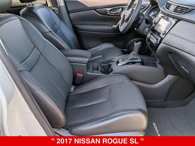 Used 2017 Nissan Rogue SL w/ SL Premium Package AWD/4WD image 38