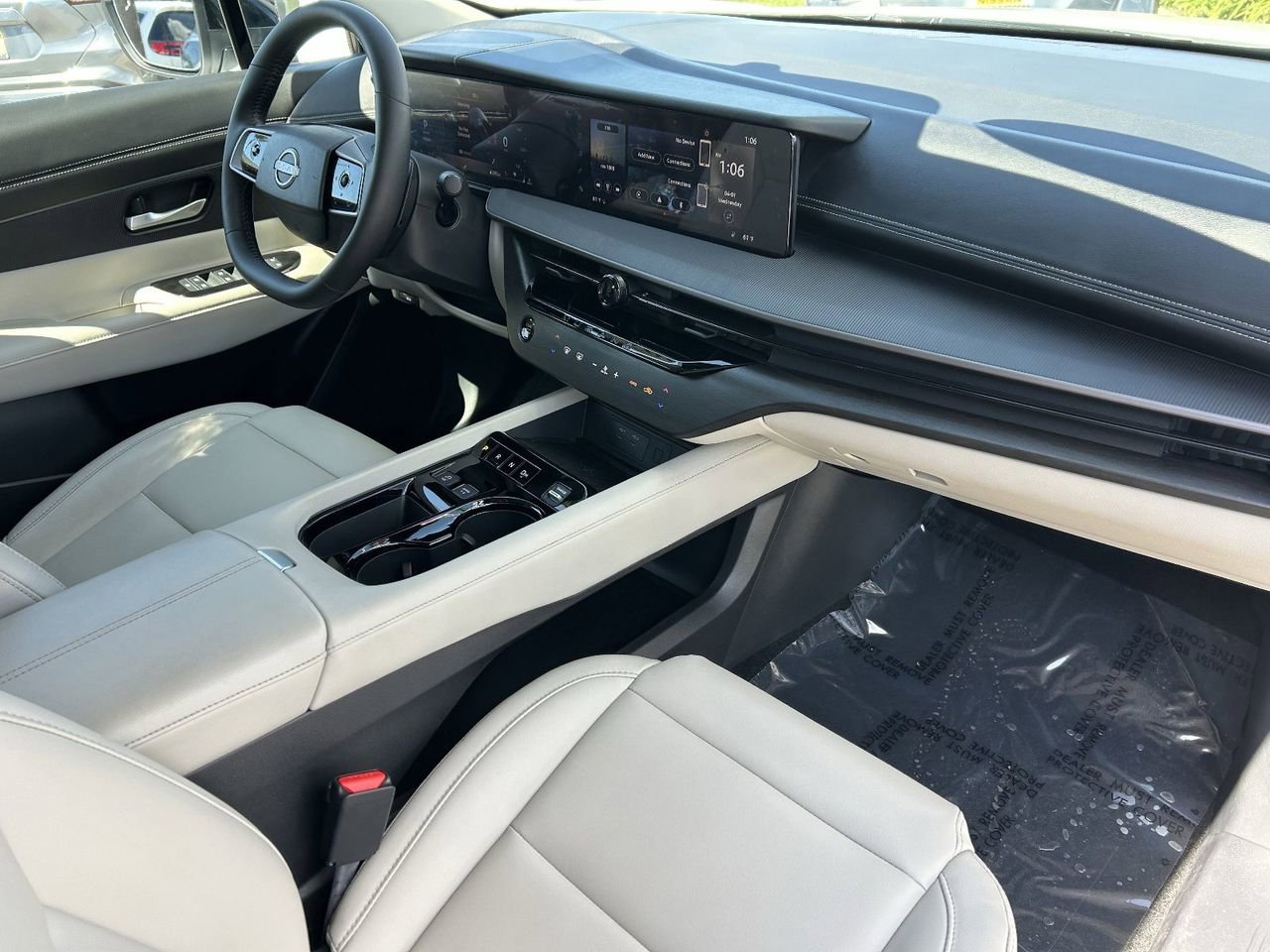 Certified 2025 Nissan Murano SV w/ Cargo Package image 9