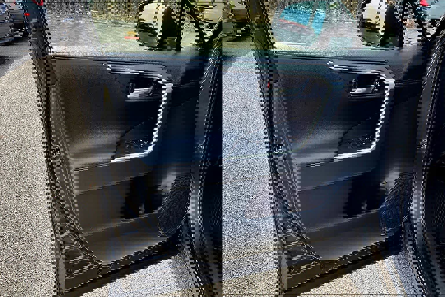 Used 2024 Toyota RAV4 XSE w/ Advanced Technology Package image 21