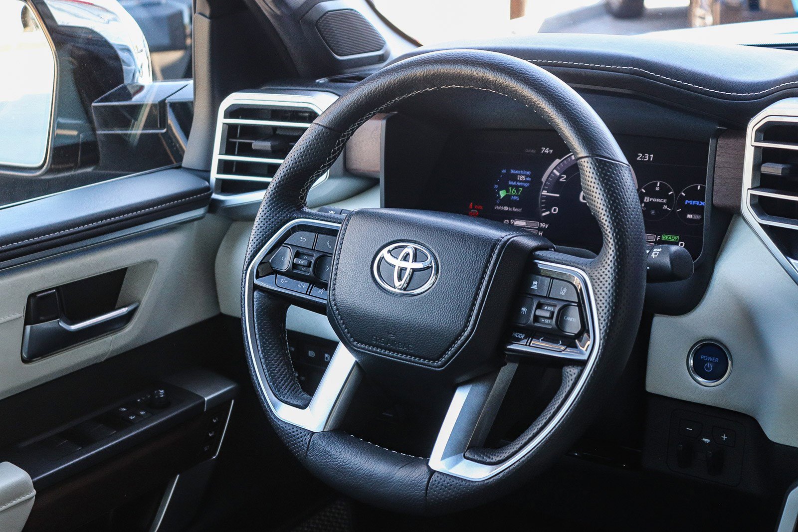 Used 2024 Toyota Sequoia Capstone image 20